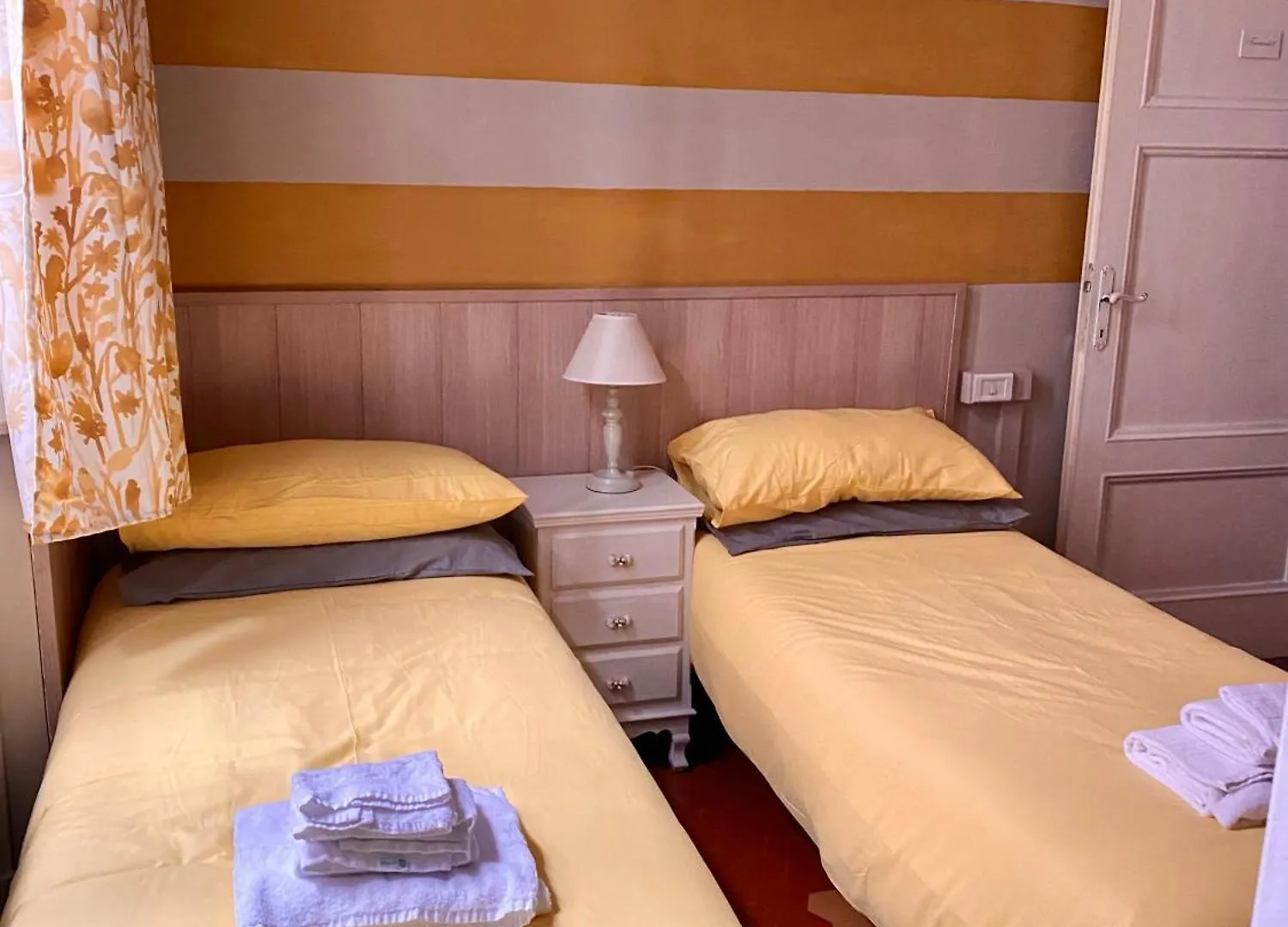Guest House Santa Giustina Lucca Centro Storico