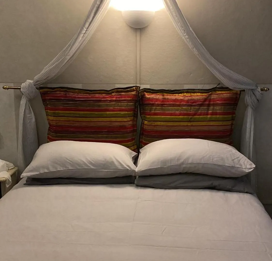 Guest House Santa Giustina Lucca Centro Storico 3*,