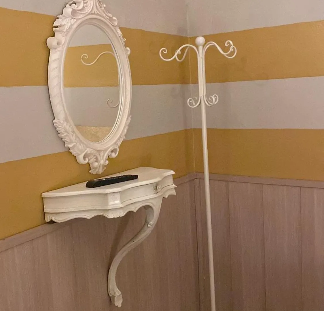Guest House Santa Giustina Lucca Centro Storico