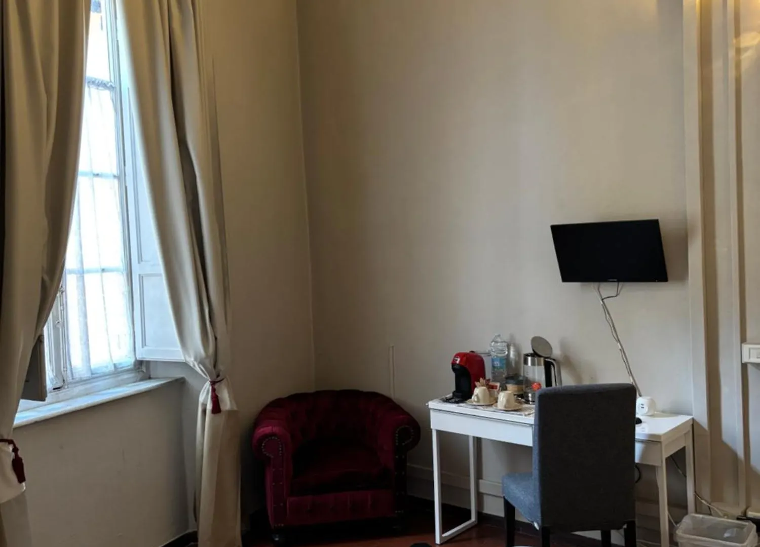 Guest House Santa Giustina Lucca Centro Storico Italie